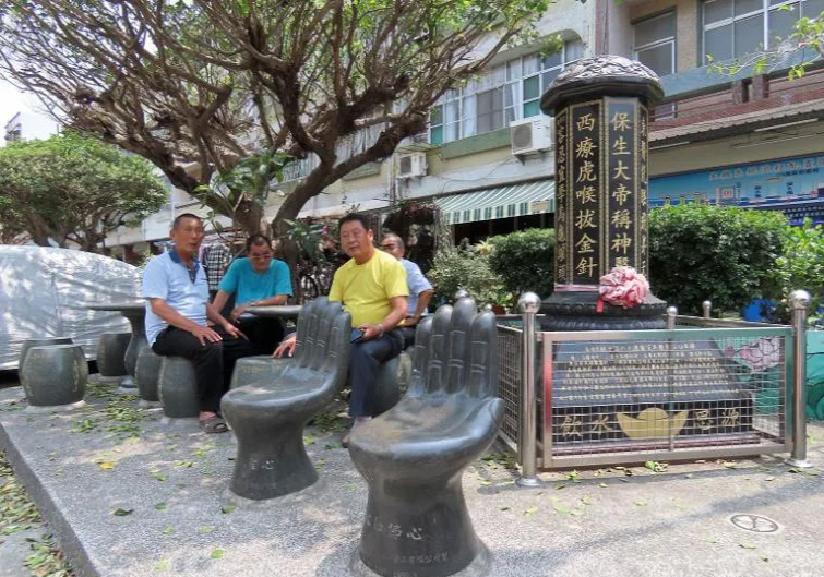 大理石椅縮圖